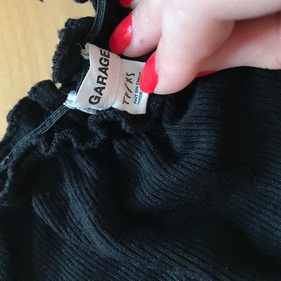 off the shoulders - Picture 4 of 5